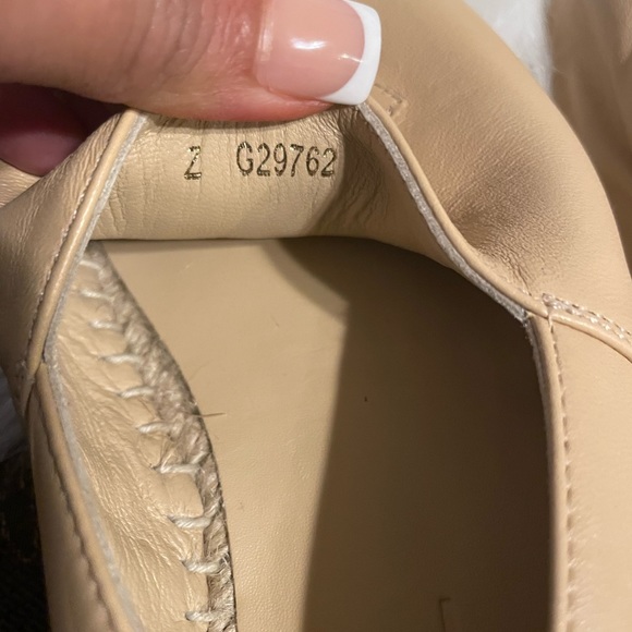 Chanel Espadrilles Lambskin
Beige & Black - Picture 3 of 7